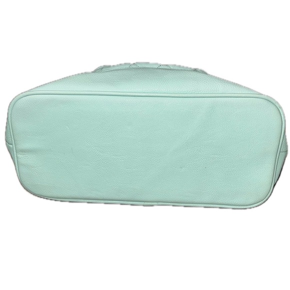 Betsey Johnson Green Quilted Satchel with a Cream Bow - Picture 11 of 14